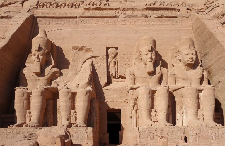 abu-simbel-600667_1280